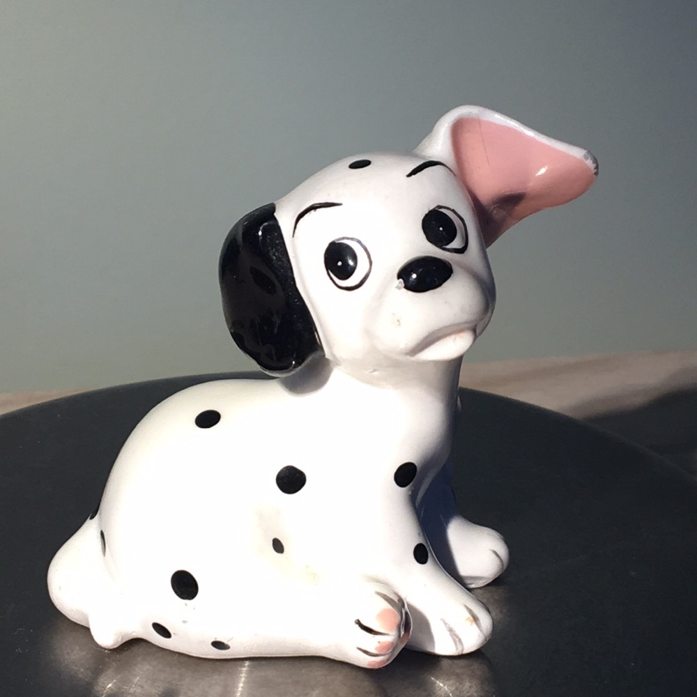 101 Dalmatian figurine by Disney